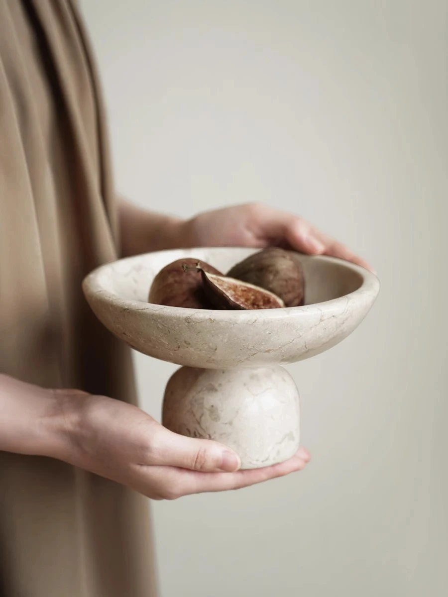 Compote Marble Material Sundri - đánh giá và giá Quiet Luxury Lifestyle