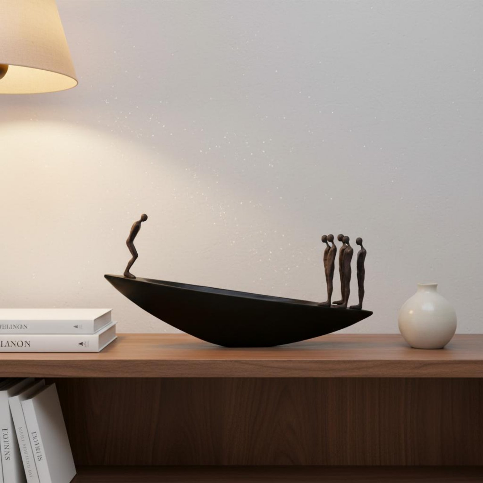 Modern Resin Sailboat Statue A - đánh giá và giá Quiet Luxury Lifestyle