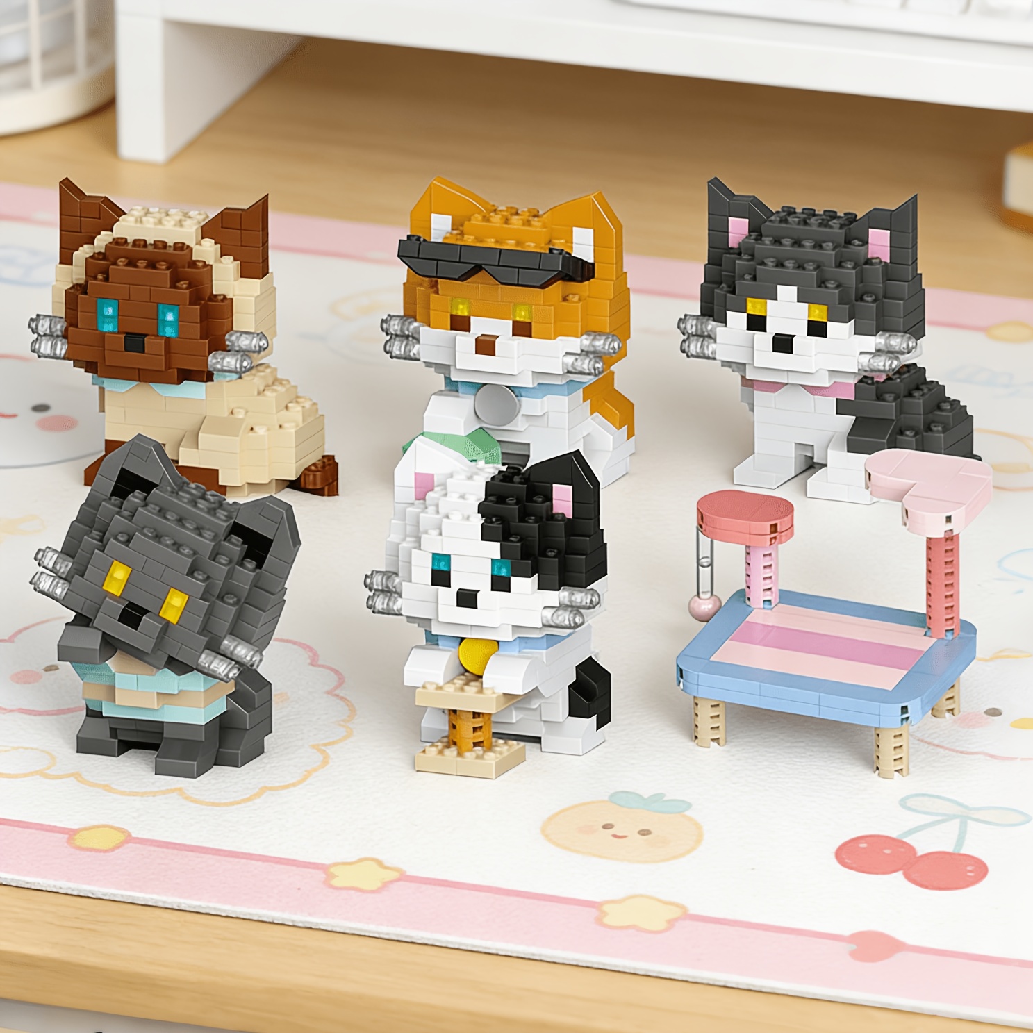 Cat Series Building Blocks Set - đánh giá và giá Quiet Luxury Lifestyle