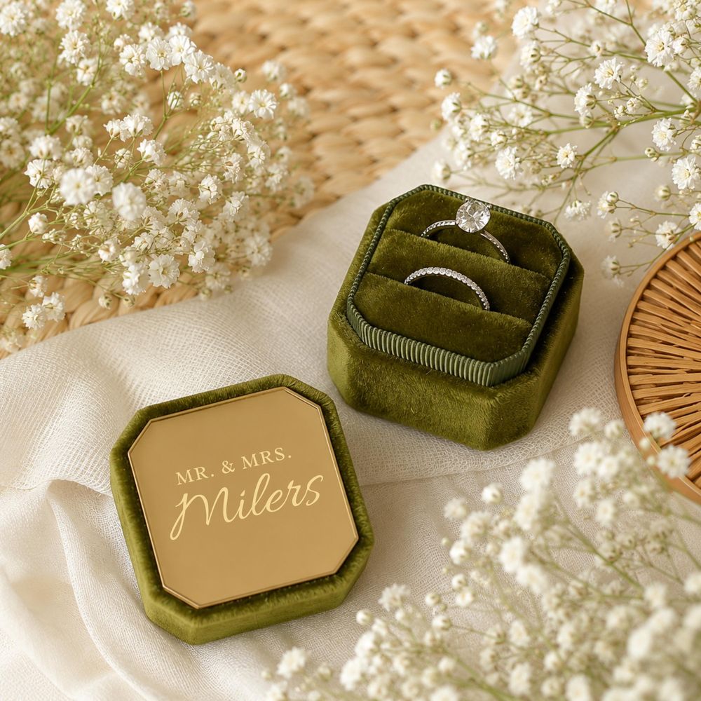 Personalized Octagon Velvet Ri - đánh giá và giá Velvet Jewelry Box