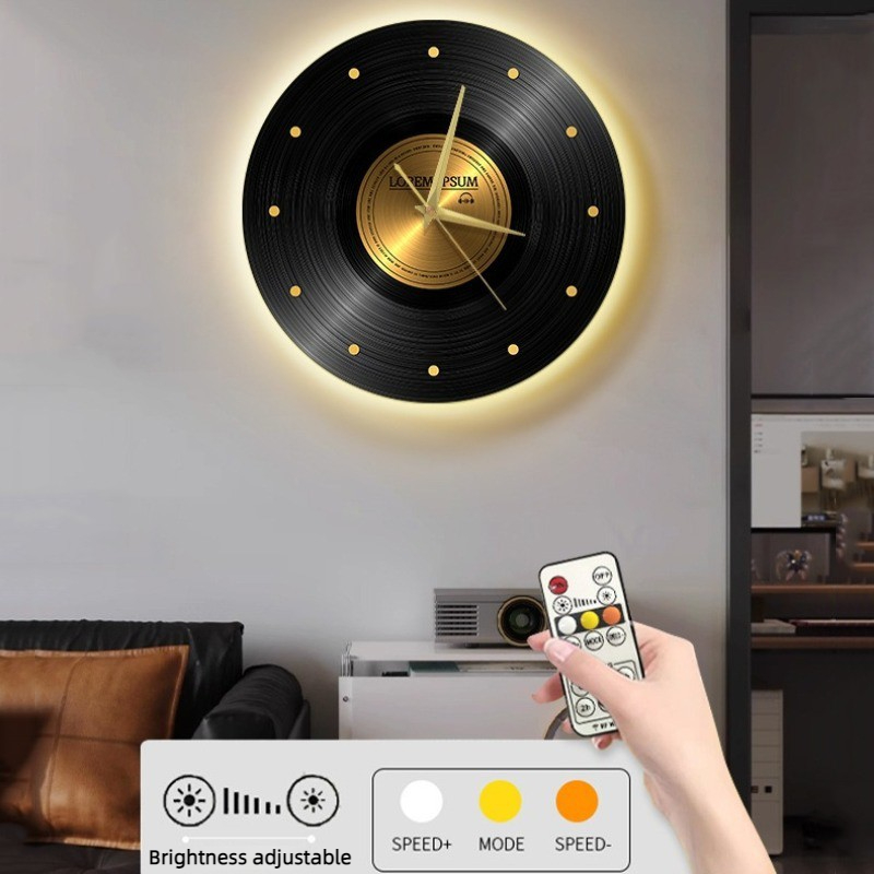 Vintage Wall Clock with Light  - đánh giá và giá Luxury Lifestyle Watches